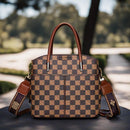 Bolsa Manhattan™ com Acabamento Luxuoso e Alça de Ombro Removível /  Meticulosamente Desenhada para Mulheres de Bom Gosto!